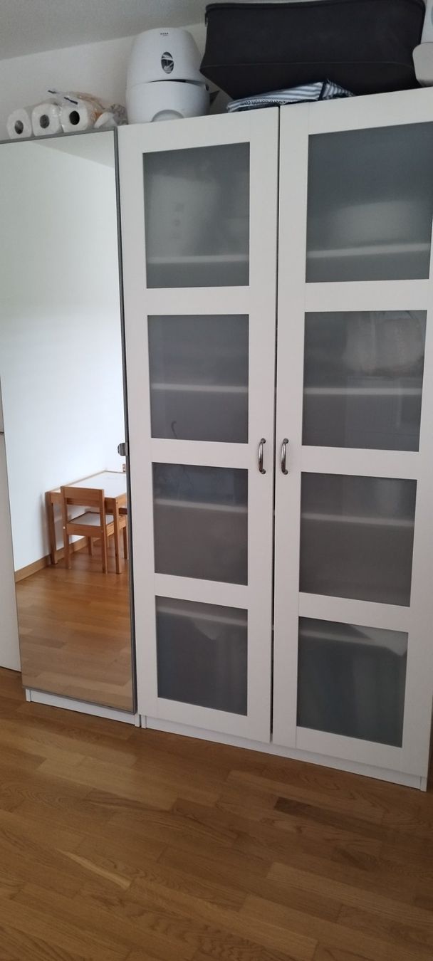 Ikea Armadi: Dreiteiliger Schrank – Usato da Thalwil venduto da RosamundeM