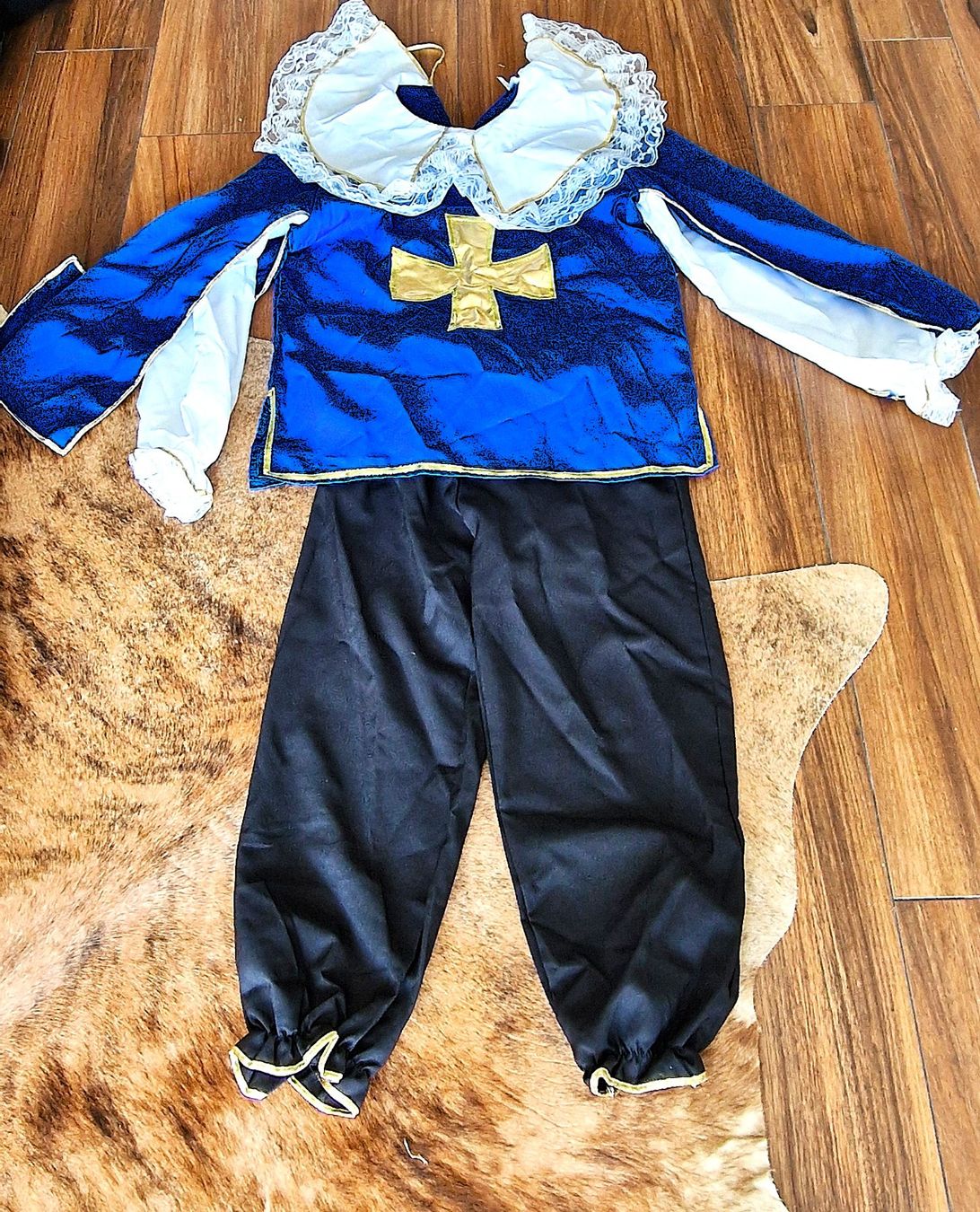 Costumi: Musketier Kostium Erwachsene Grosse M – Usato da Hombrechtikon venduto da MalgorzataJ 3