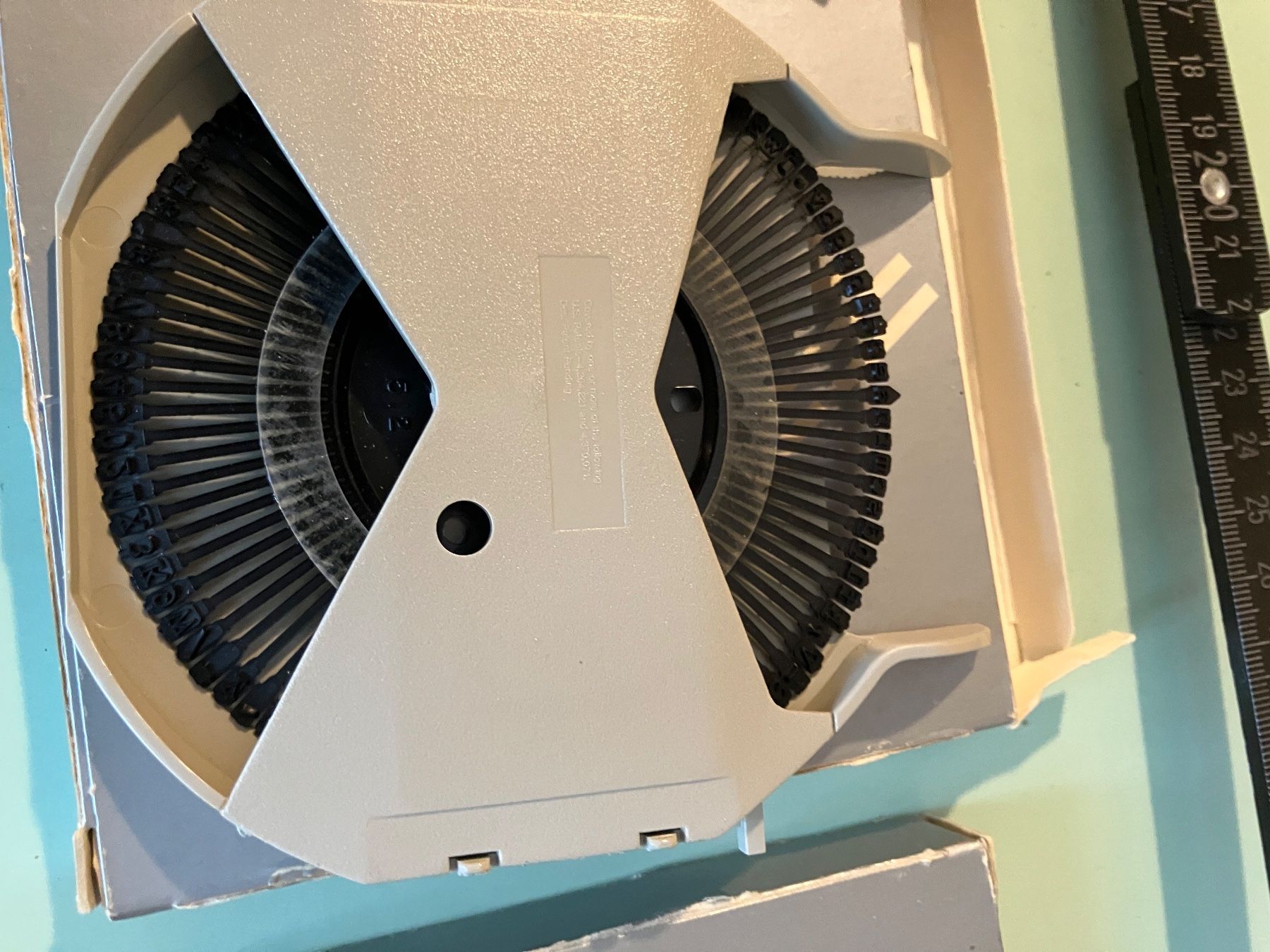 IBM Macchine da scrivere: IBM Typenrad Kassette II – Difettoso da Sattel venduto da Pinggi7 5
