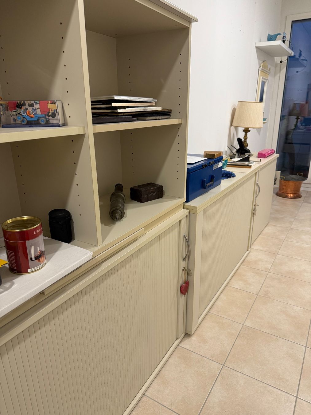 Scrivanie: Meubles de bureau – Usato da St-Sulpice VD venduto da mor_p5ml 2