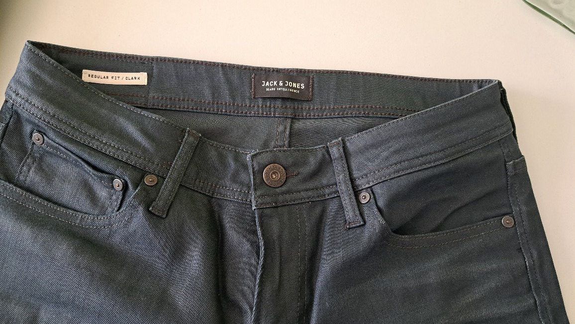 Jack & Jones Jeans: Neue Herren Jeans, Marke Jack & Jones – Nuovo (secondo la descrizione) da Muttenz venduto da MuscadeXV 1