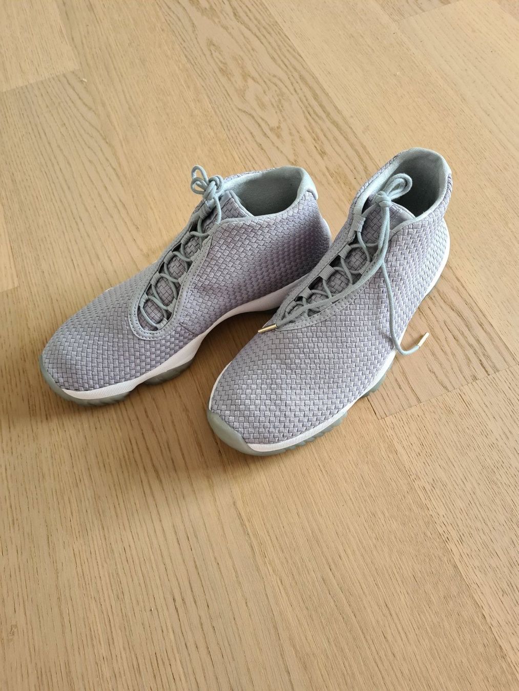 Jordan Scarpe da uomo: Air Jordan Future – Nuovo (secondo la descrizione) da Rotkreuz venduto da Bibi2405 1