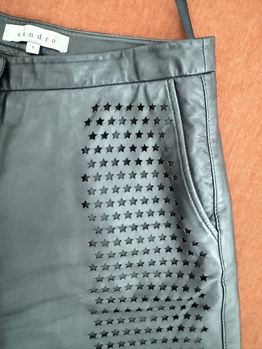 Sandro Hosen: SANDRO leather shorts XS/S – Gebraucht aus Steinhausen von Stylelene14 2