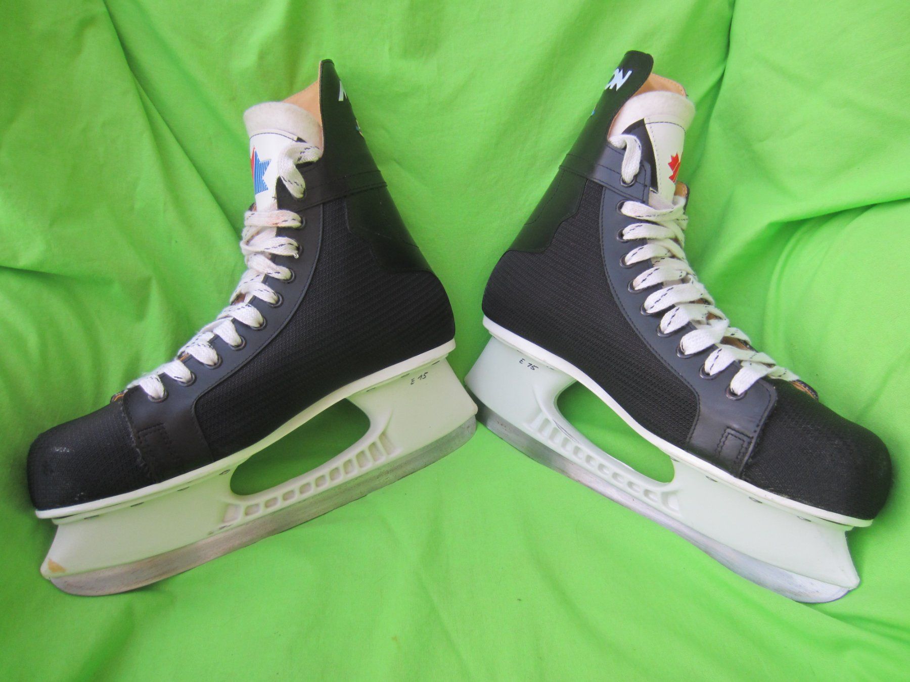 Pattini da ghiaccio: MICRON 550 Schlittschuhe Eishockeyschuhe Fabrikneu Gr.46 – Nuovo e nell'imballaggio originale da Sursee venduto da Tschiger 3