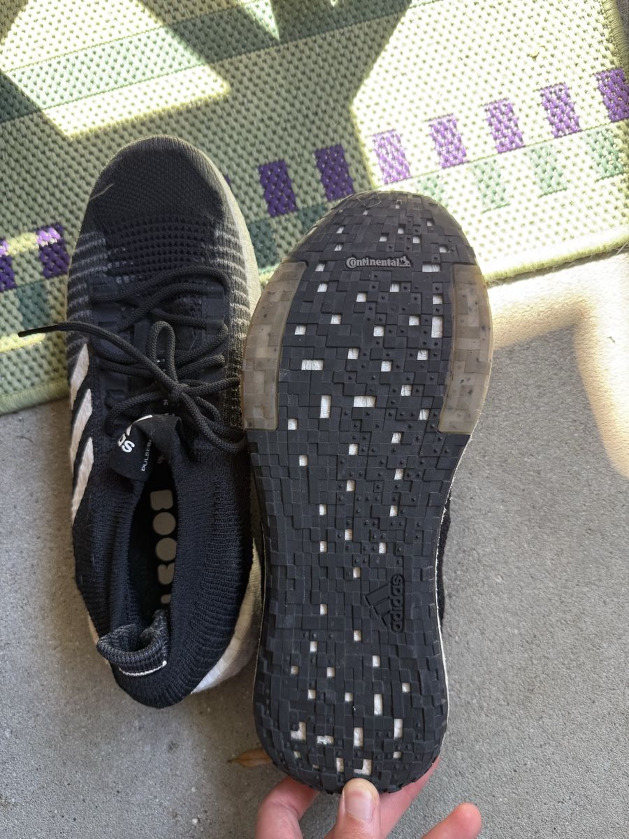 Scarpe da uomo: Adidas running shoes 46 – Nuovo (secondo la descrizione) da Zürich venduto da car_v988 2