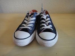 Converse Neuwertige Schuhe Mädchen Gr. 30