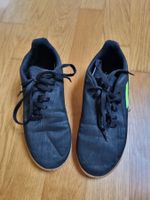 Hallenschuh, Marke Adidas, Grösse 35