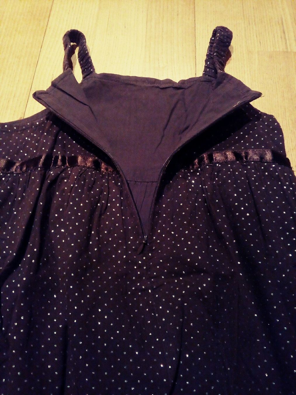 Vestiti & Gonne: Festliches Mädchenkleid mit Glitzer Gr. 128 – Nuovo (secondo la descrizione) da Zeneggen venduto da shemesh_ 3