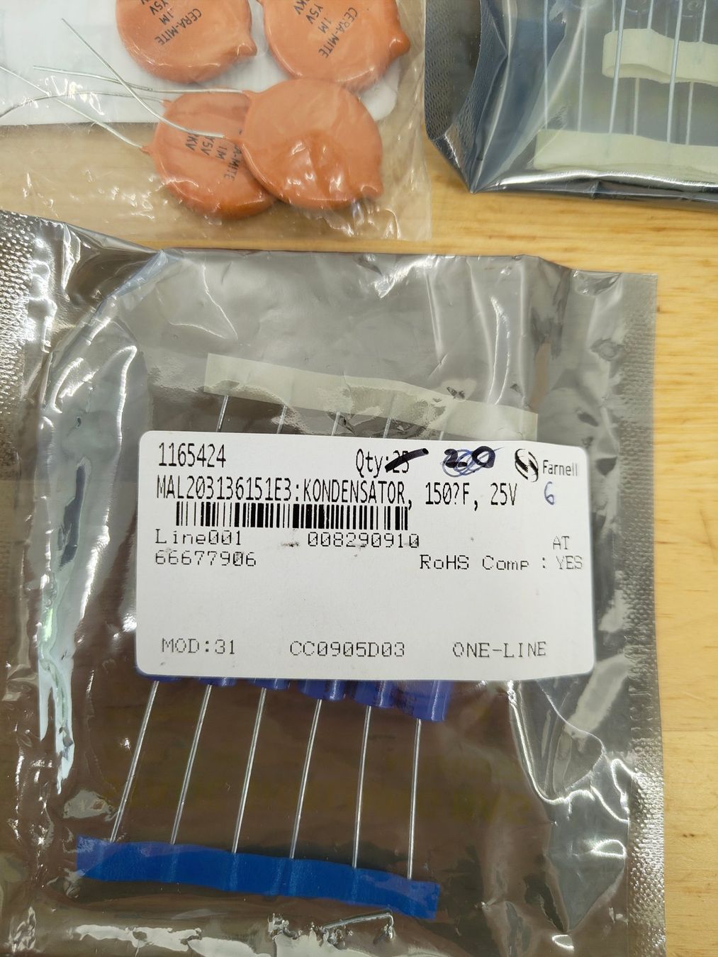 Componenti elettronici: Diverse Kondensatoren – Usato da Emmenbrücke venduto da BlSi 2