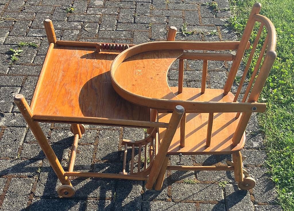 Seggioloni: Kinderhochstuhl – Usato da Jonschwil venduto da Angelo.F 3