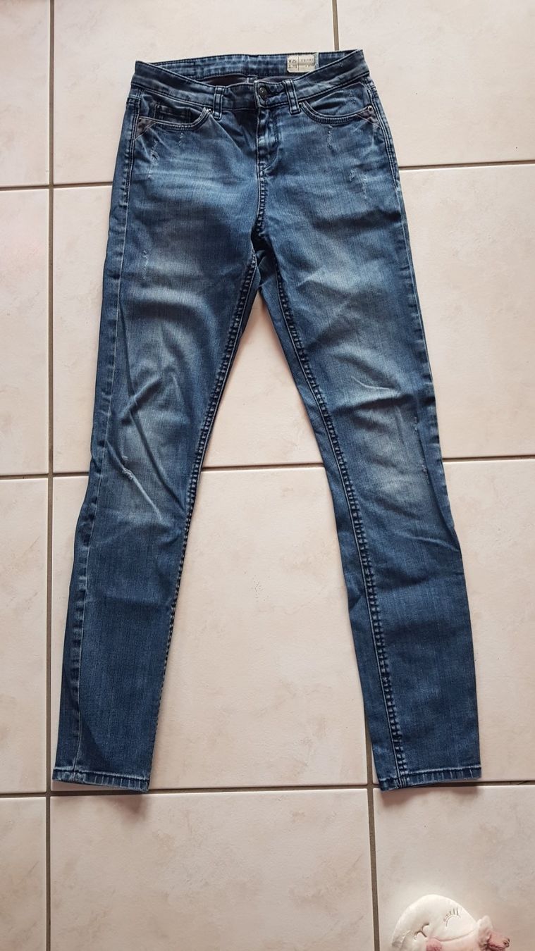 Esprit Jeans: Esprit Stretch Jeans Gr.25/28 – Usato da Gwatt (Thun) venduto da umwelt-brocki