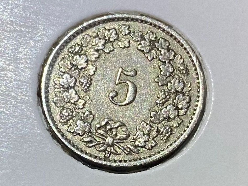 Tutti le monete: Schweiz 5 Rappen 1926  B in Münzrähmchen – Usato da Speicher venduto da CH-Schatzkammer 1