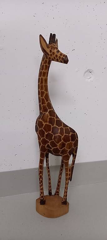 Figurines: Holzfigur Giraffe – D'occasion à Andwil TG par Dorro