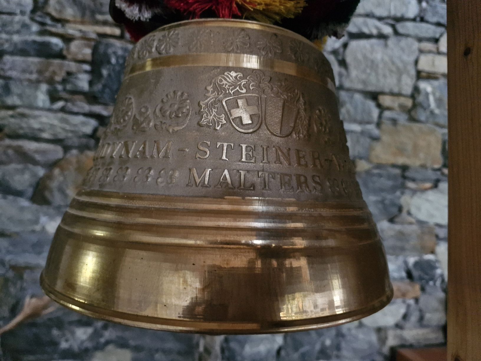 Cloches & sonnailles: Glocke Treichel  – D'occasion à Guarda par rue_bpd7 3
