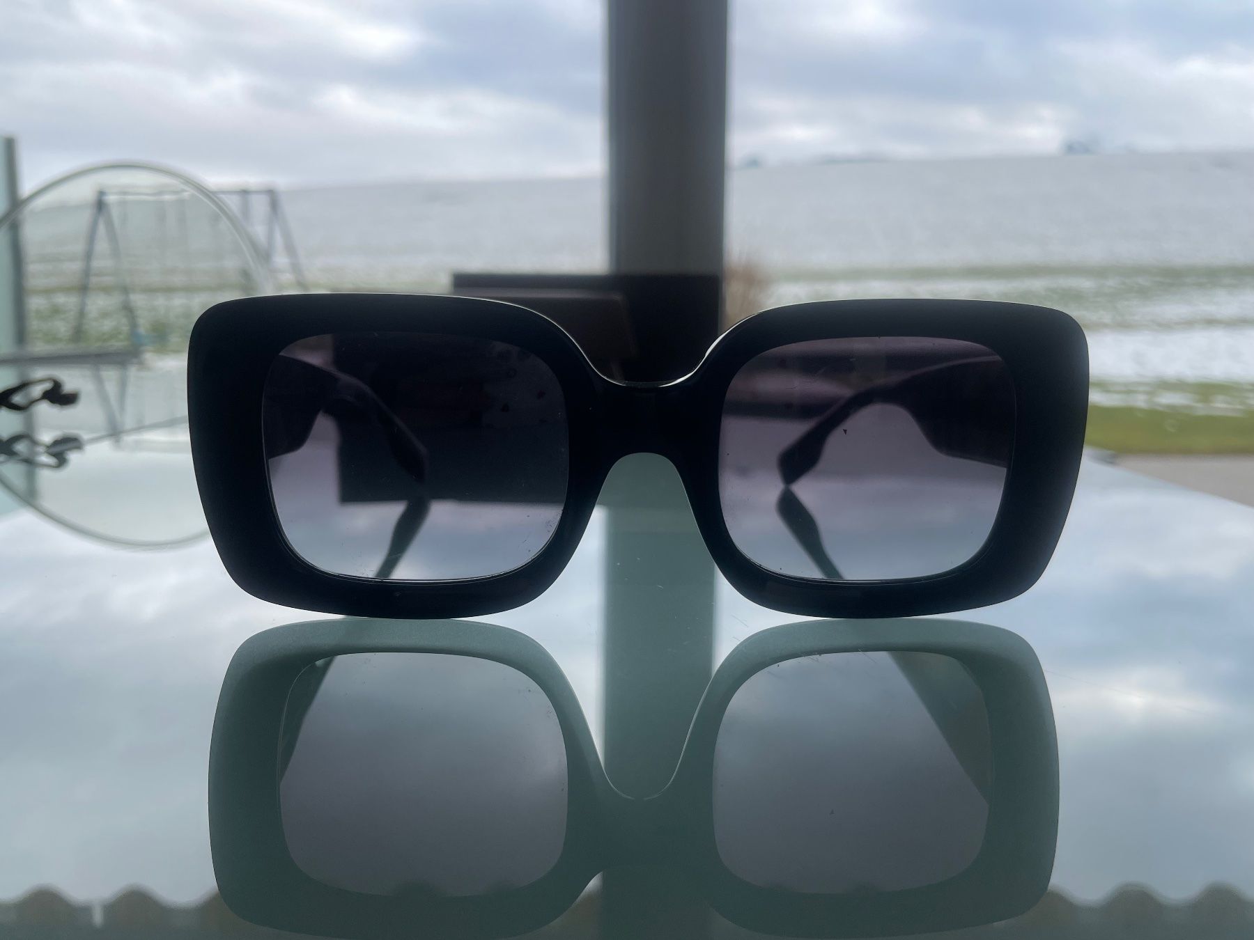 Burberry Occhiali & Lenti: Lunettes de soleil Burberry – Usato da Vuadens venduto da Nina11 4
