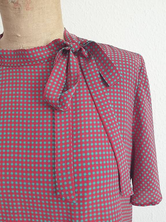 Max Mara Chemisiers: Max Mara Weekend Seidenbluse – D'occasion à Basel par akp_c5zl
