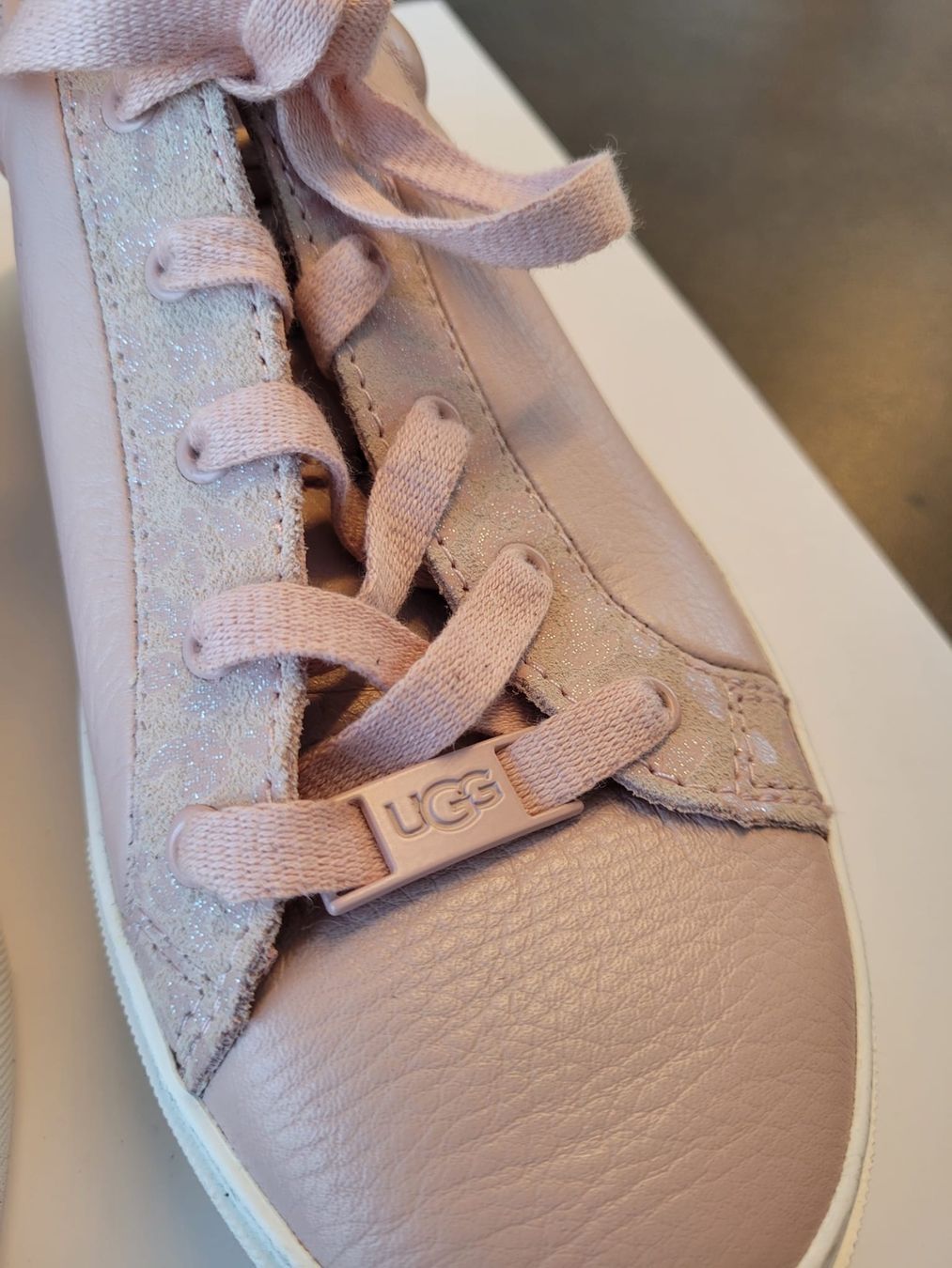 Ugg Damenschuhe: UGG Sneaker Damen Gr. 37, Zartrosa, NEU – Neu und originalverpackt aus Basel von sep_sn6x 5