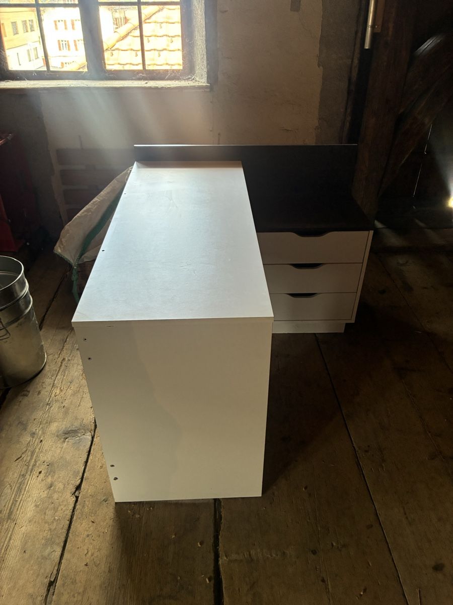 Bureaux: Corner Desk – D'occasion à Küblis par haa_hq98 1