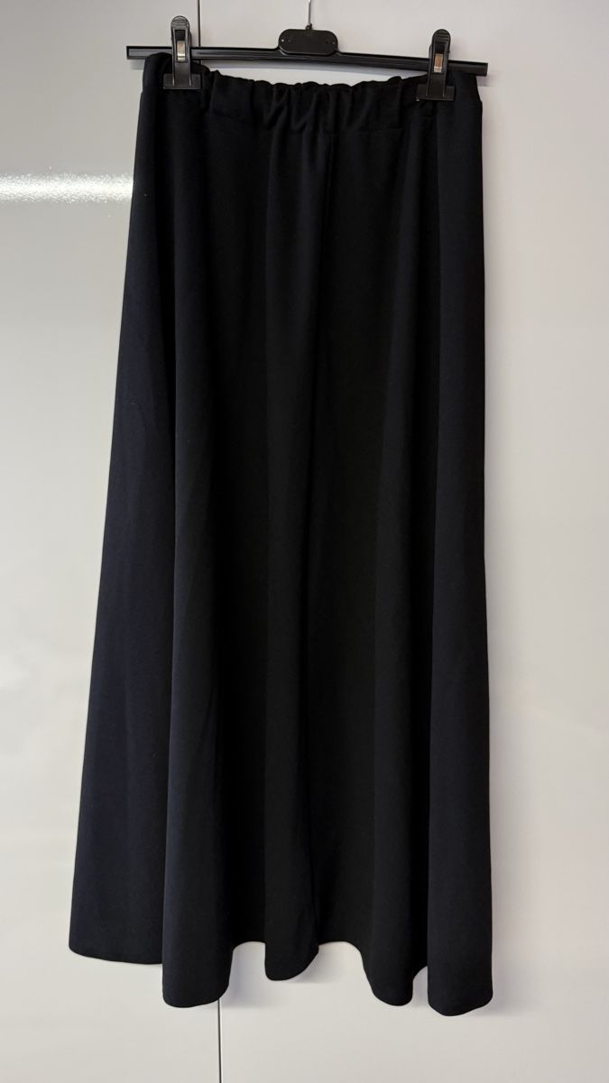 Lotti di vestiti: Pullover braun und Rock schwarz gr M – Usato da Haslen GL venduto da rana04 3