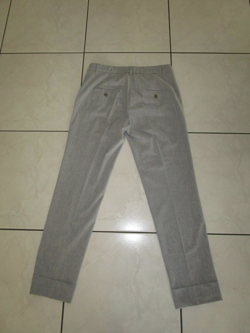 Hosen: Hose Seductive Gr. 36 – Gebraucht aus Volketswil von Globine100 1