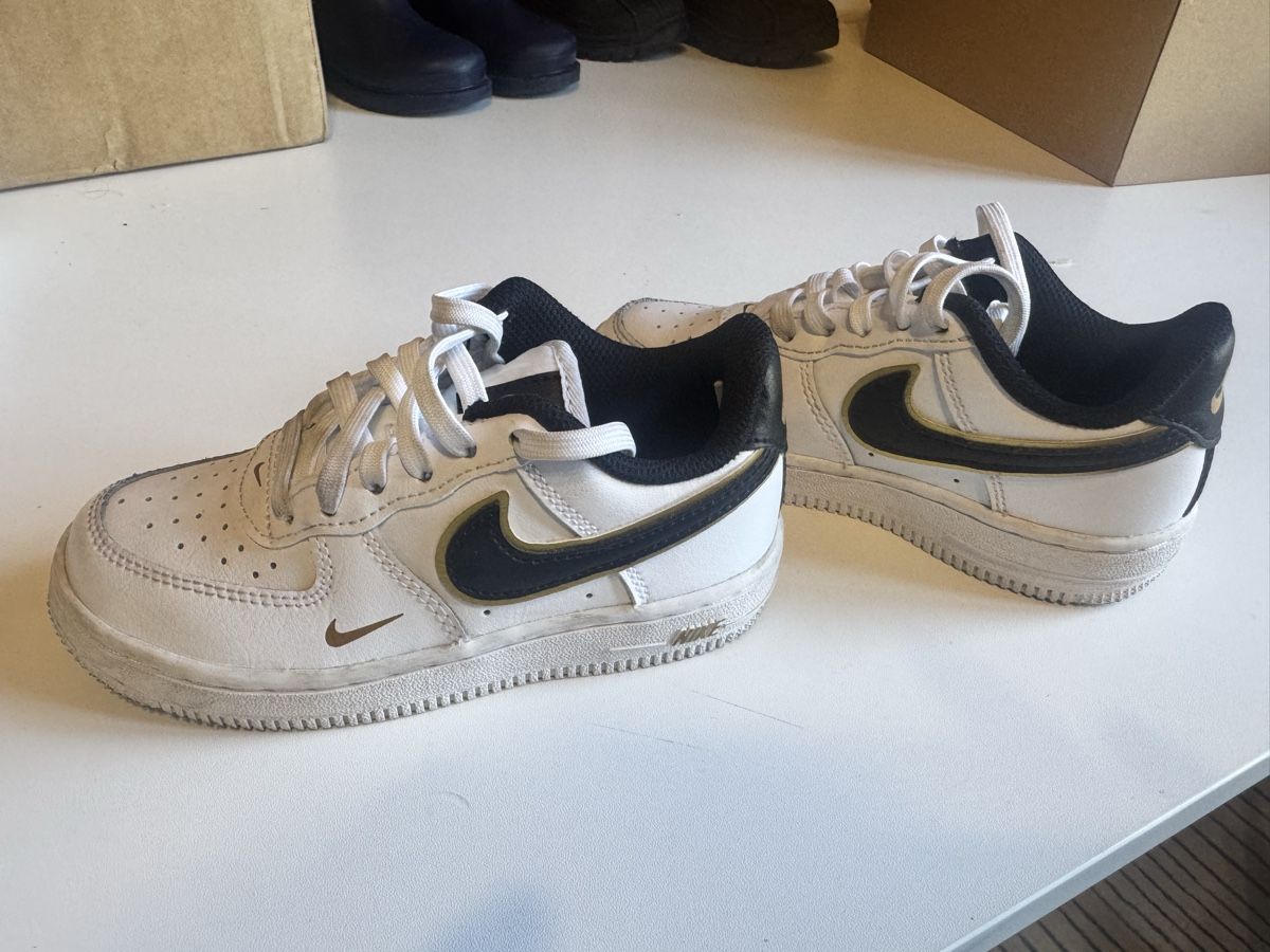 Nike Scarpe da uomo: Kinderschue nike 28 – Nuovo (secondo la descrizione) da Ilanz venduto da tai_q2yd 2