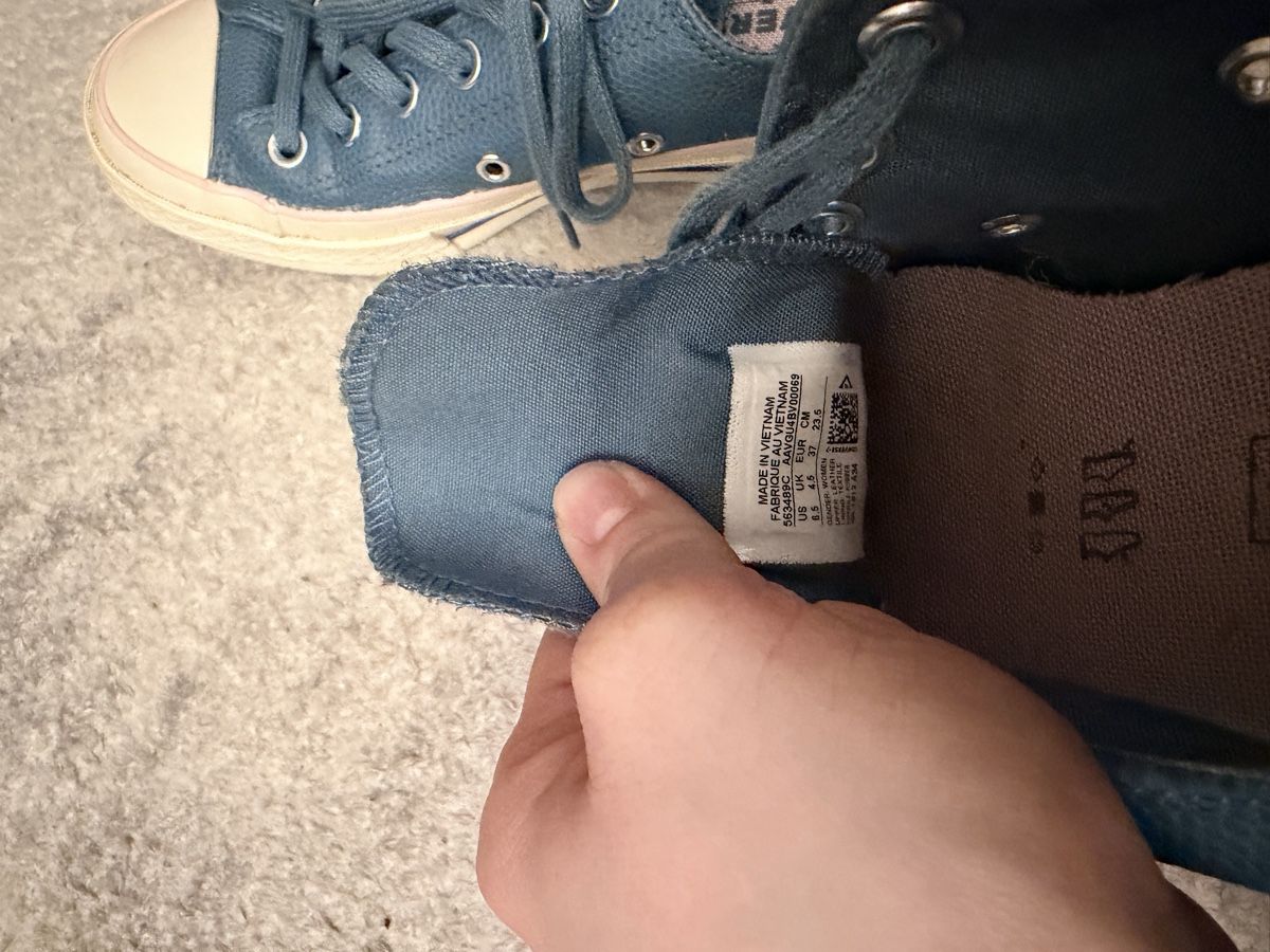 Scarpe da uomo: Leder Converse Grösse 37 neuwertig – Nuovo (secondo la descrizione) da Volketswil venduto da ile_gng5 5