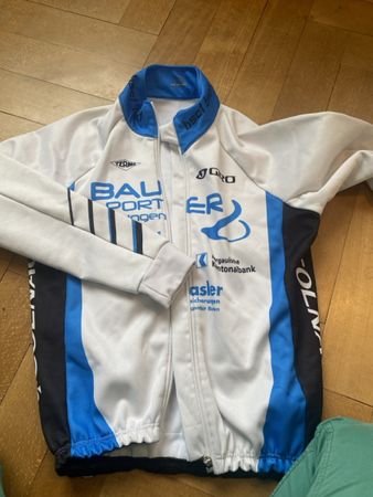 Radsport Jacke wie neu winddicht und warm