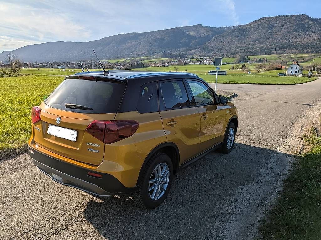 Automobili: Suzuki Vitara 1.4 Boosterjet Compact +  Hybrid – Usato da Bettlach venduto da Yayo1978 3
