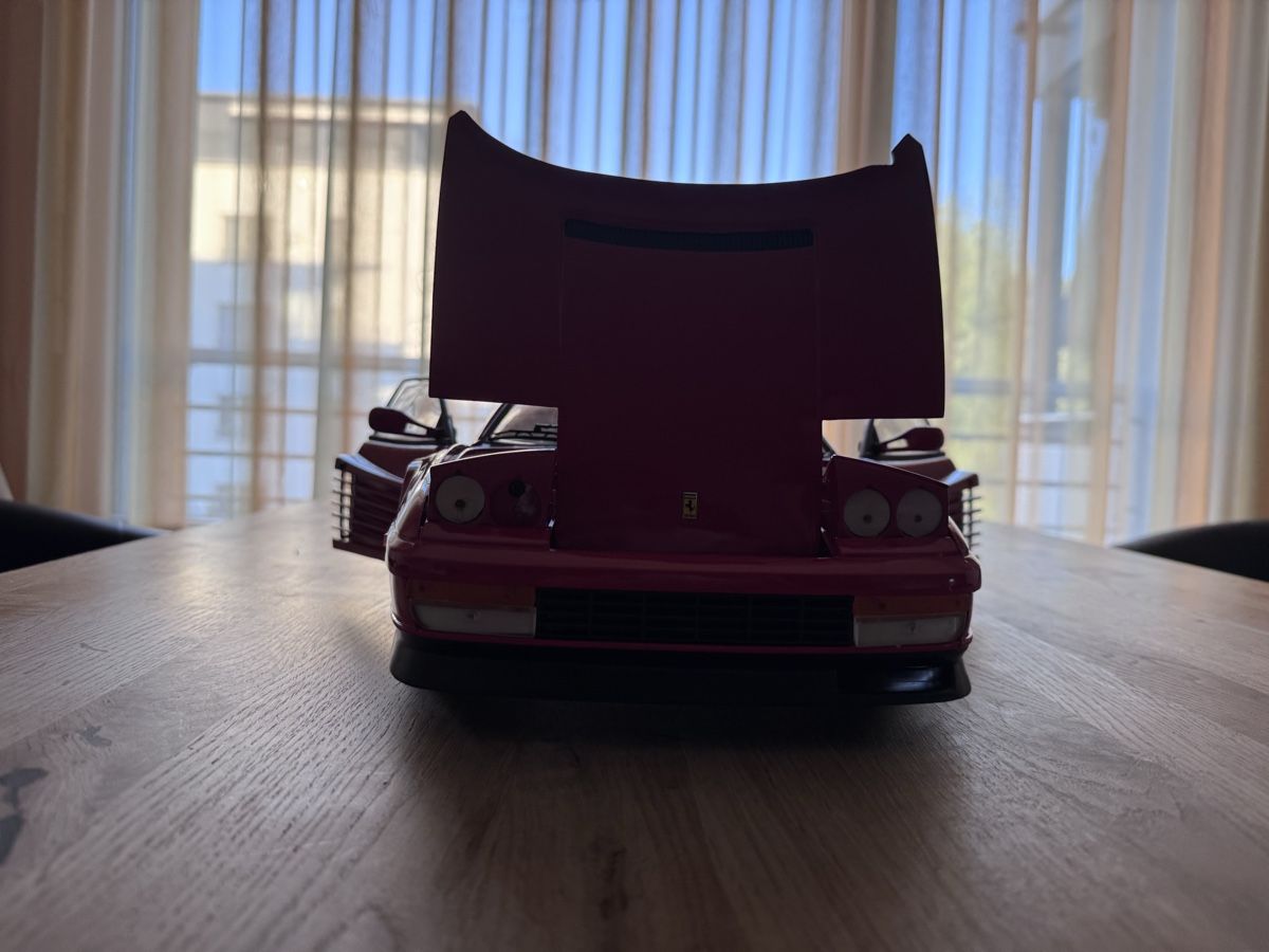 Pocher Modellini d'auto: Ferrari Testarossa 1/8 Modellauto von Pocher – Usato da Rotkreuz venduto da don_filippo 3