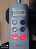 autopilota a barra Raymarine ST2000 Plus.