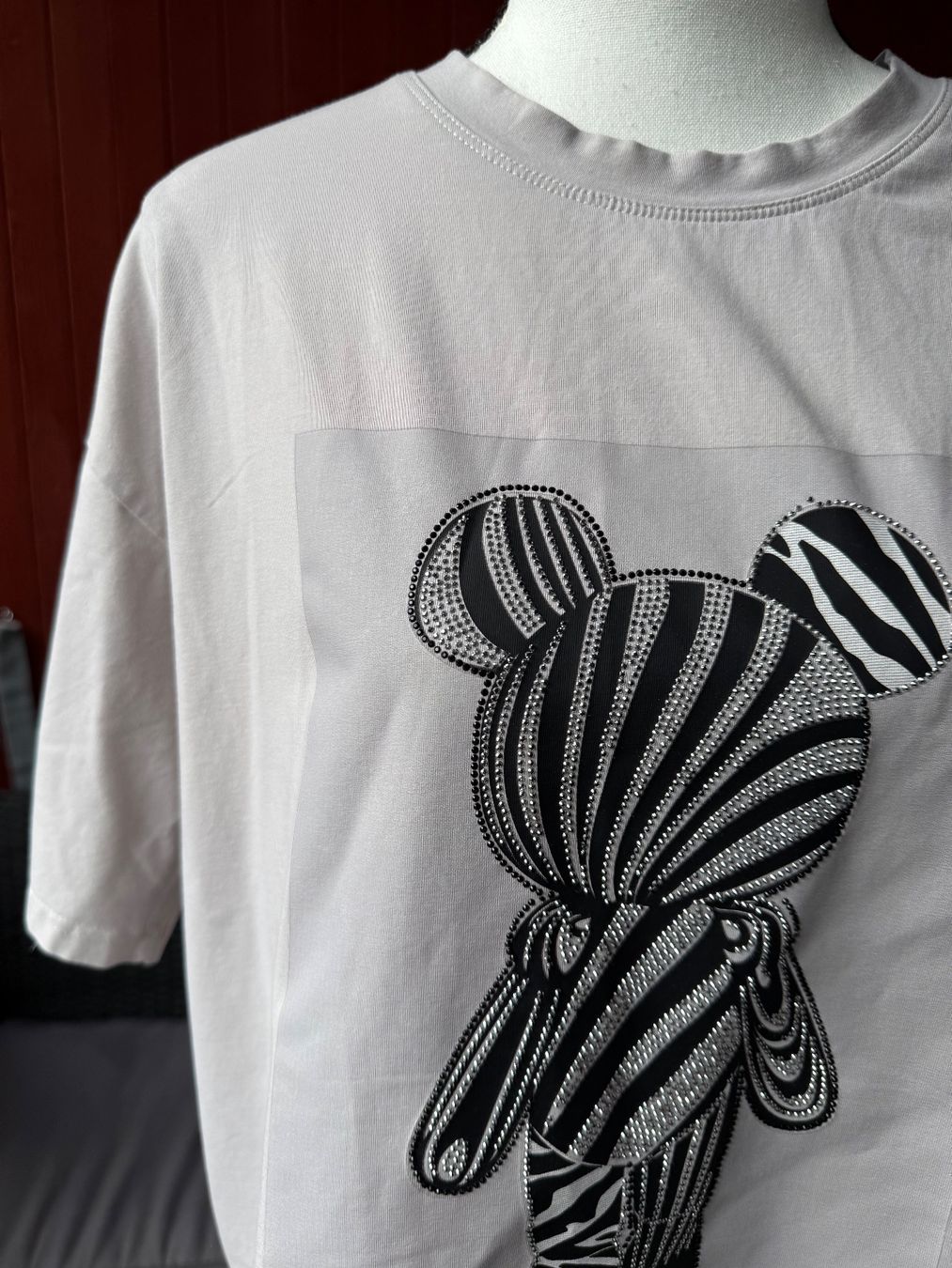 T-shirts: T-Shirt – D'occasion à Riehen par edu_92w7 2