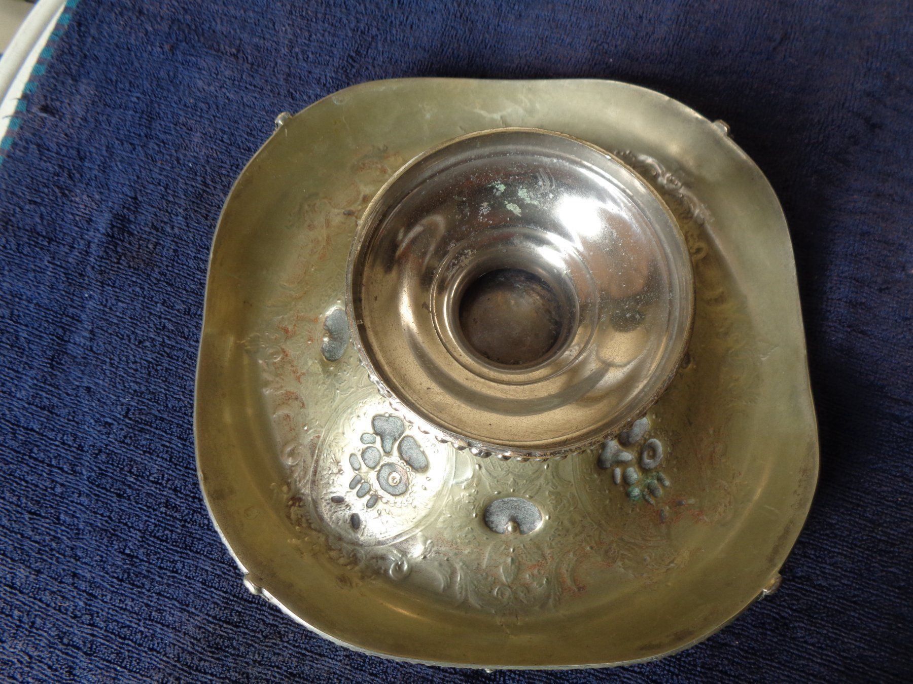 Servierplatten: Antike, versilb. Jugendstil-Henkelschale – Gebraucht aus Camorino von Hunpete 7