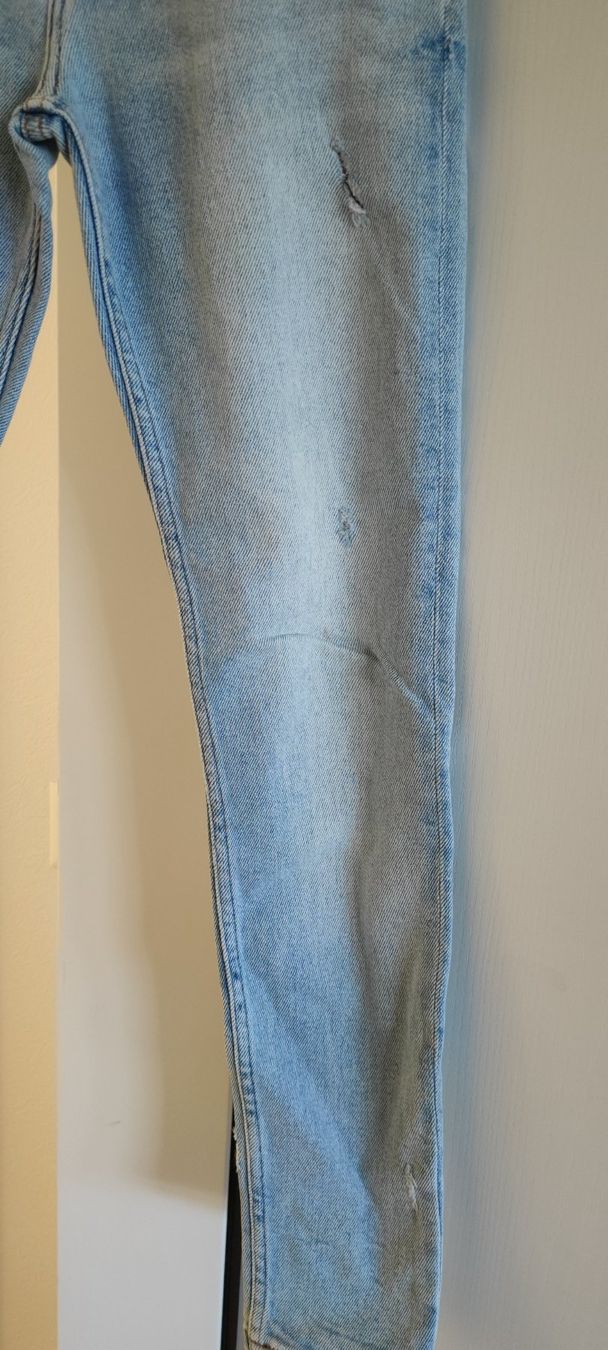 Jeans: Skinny Jeans Zara/ Gr 34 – Gebraucht aus Zug von vik_8fdf 5