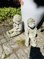 Gartenfiguren Kinder aus Beton 2 Stck. gebraucht