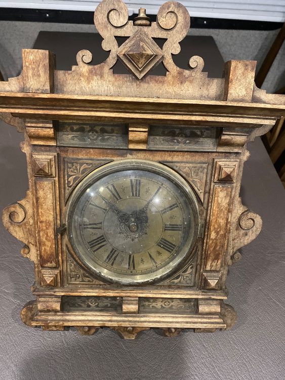 Petite pendule ancienne Kaufen auf Ricardo