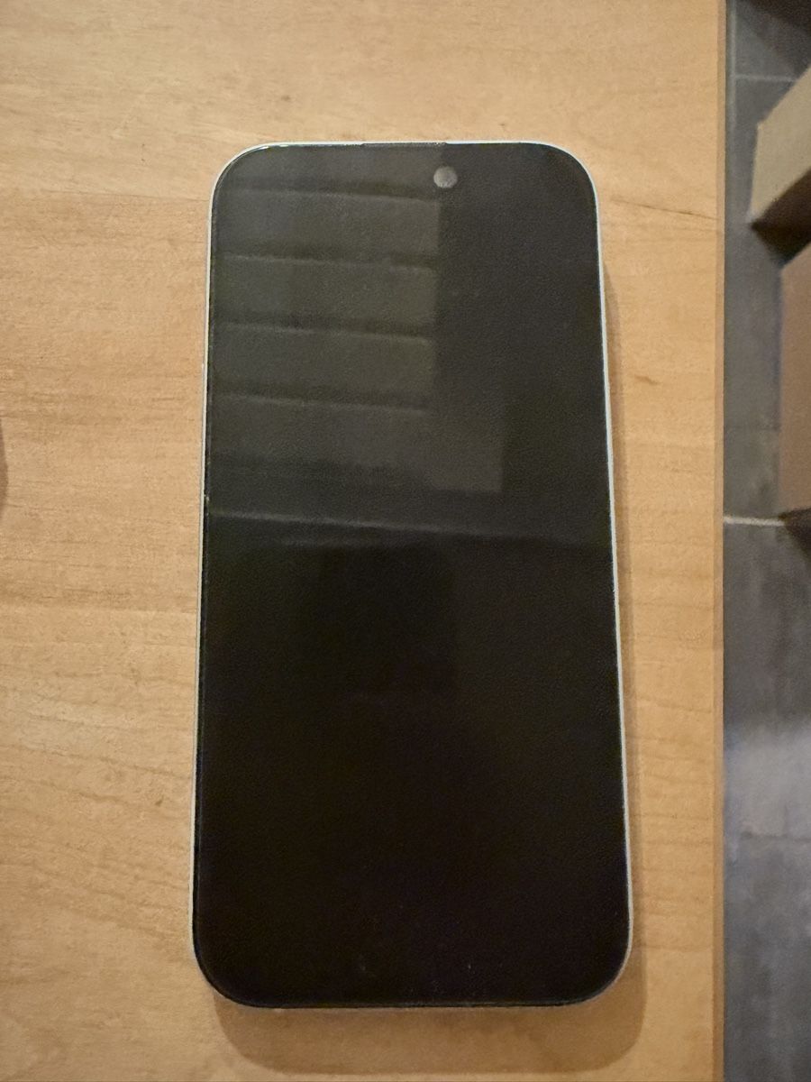 Apple Portables: iPhone 15 Hellblau 128GB – D'occasion à Worben par bil_r7ck