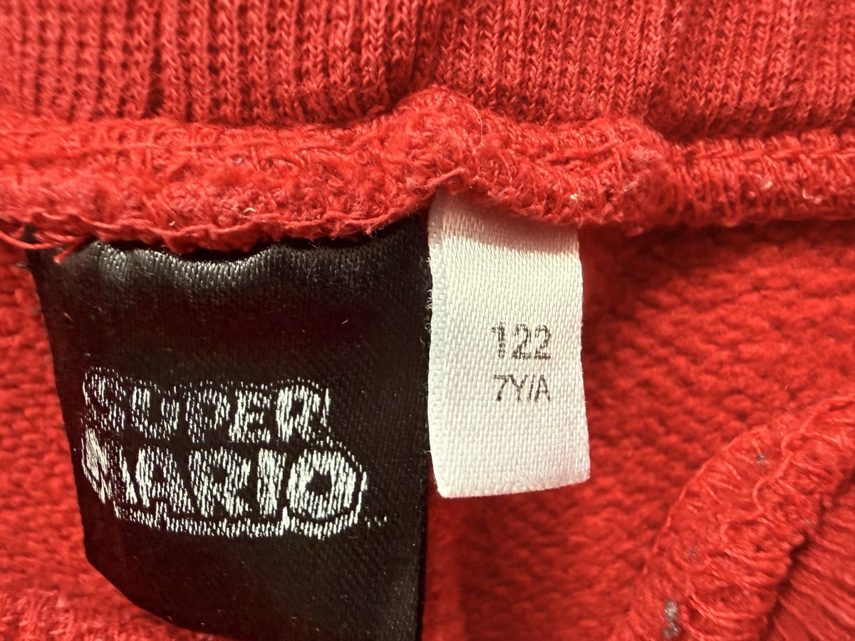 Kleiderpakete & -sets: Super Mario Fall/Winter Set 122 – Gebraucht aus Diessenhofen von mar_8cyl 1