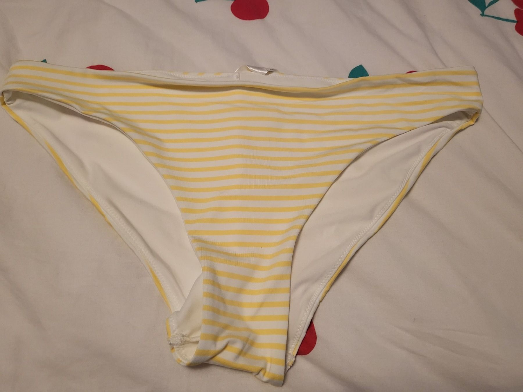H&M Costumi da bagno & Bikini: Bikini unterteil gr 44 neu – Nuovo e nell'imballaggio originale da Dietikon venduto da Eleda