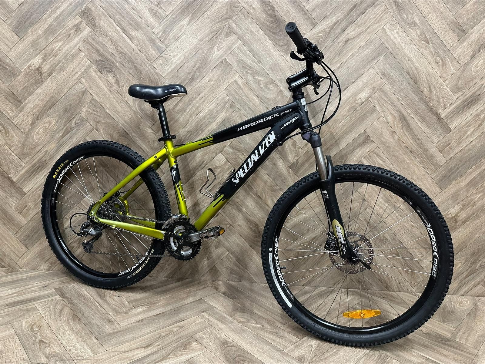 Specialized Velos: Specialized Mountainbike – Gebraucht aus Niederuzwil von