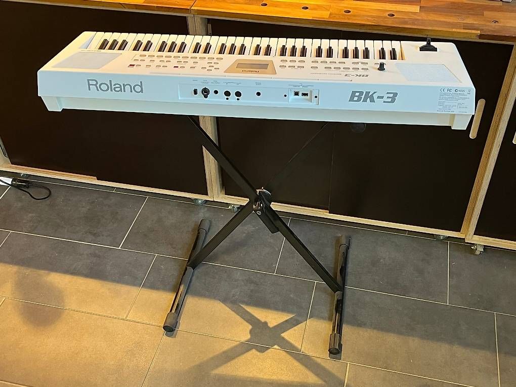 Strumenti musicali: Clavier électronique Roland - comme neuf, super prix – Usato da lausanne venduto da nymee123