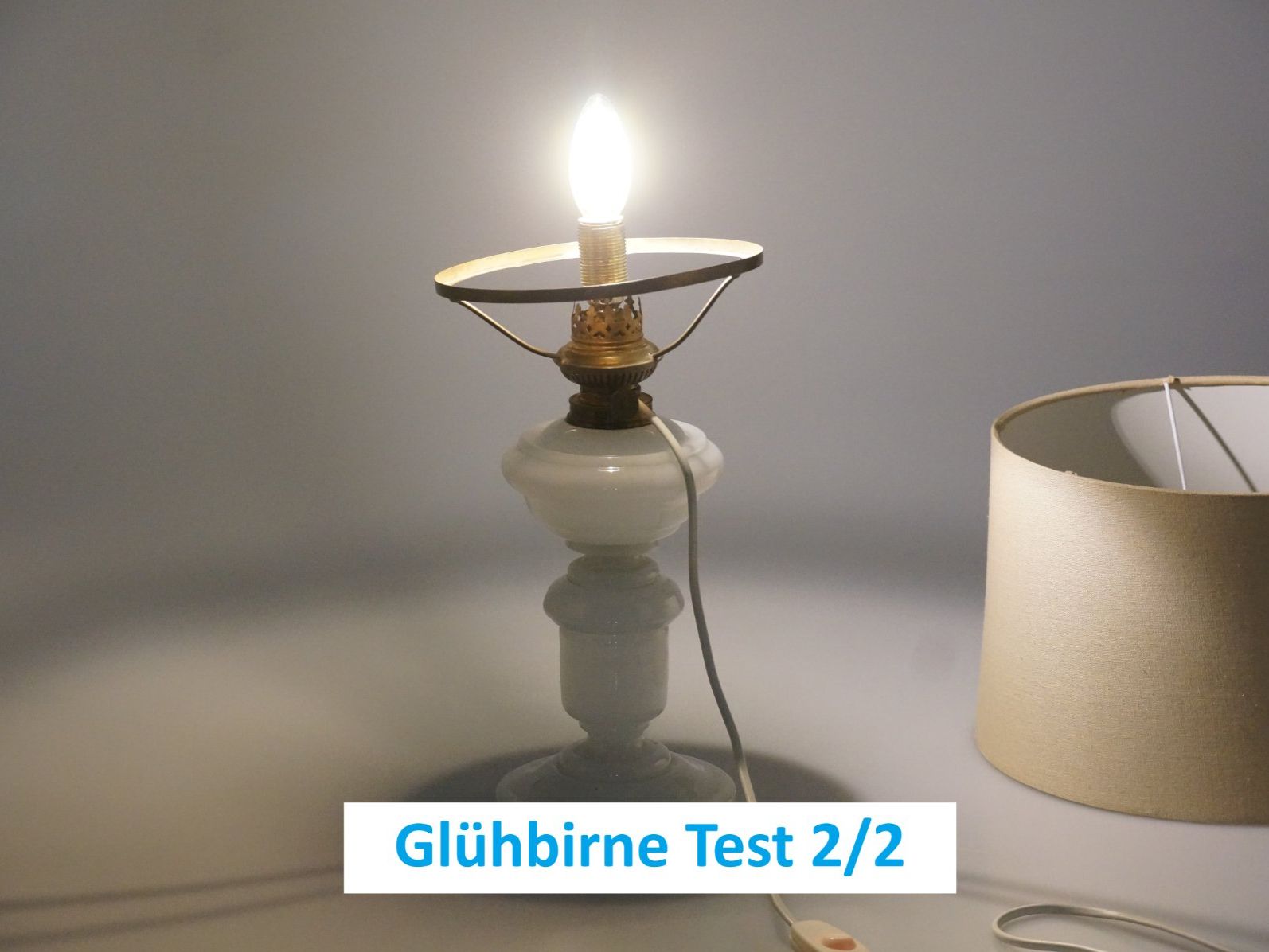 Lampade: Elektrifizierte Petroleumlampe – Usato da Rüti ZH venduto da Restwert_Rueti_ZH 8
