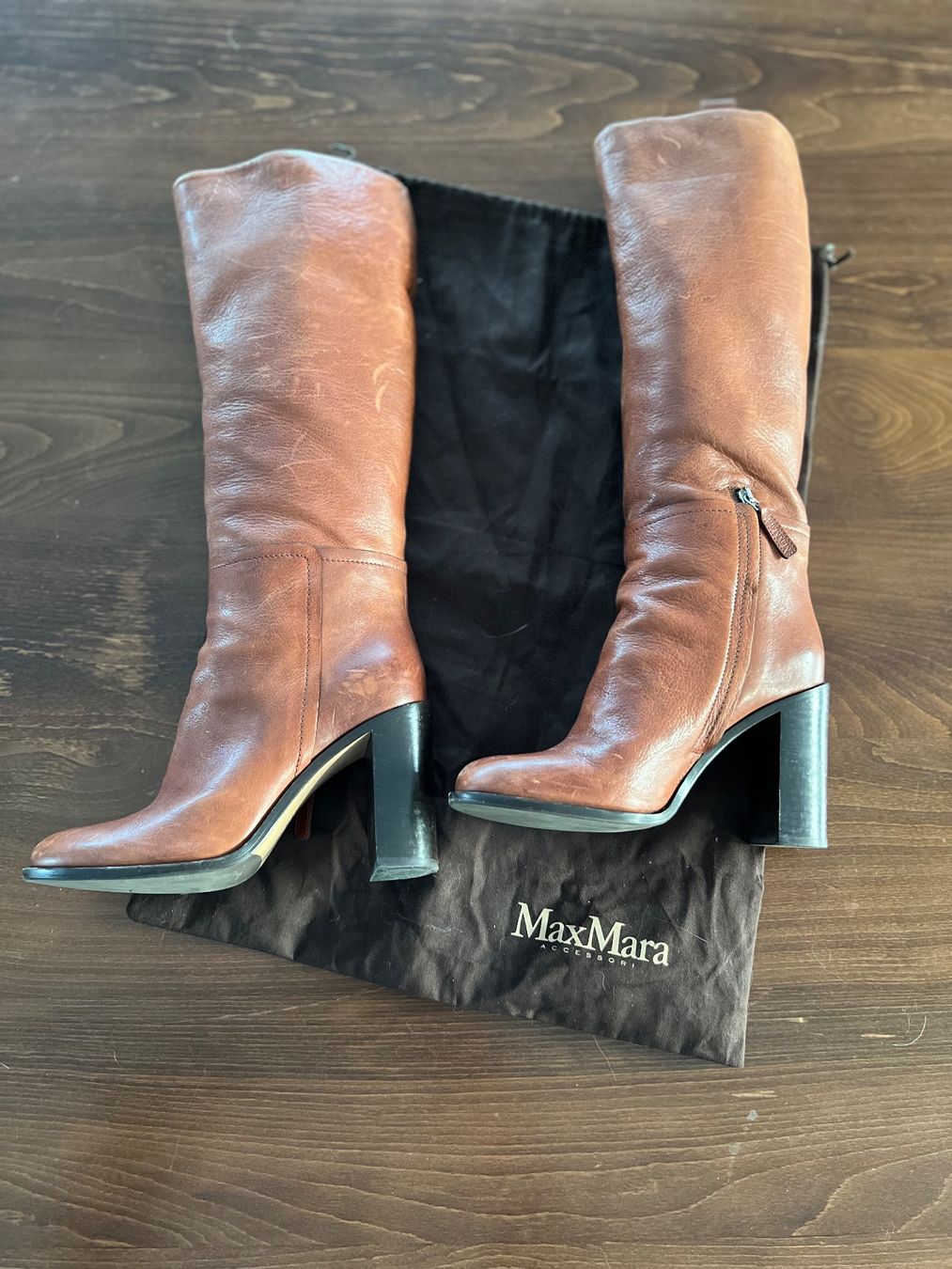 Max Mara Damenschuhe: MaxMara Lederstiefel Gr. 40 Braun – Gebraucht aus Ebmatingen von Mistelu