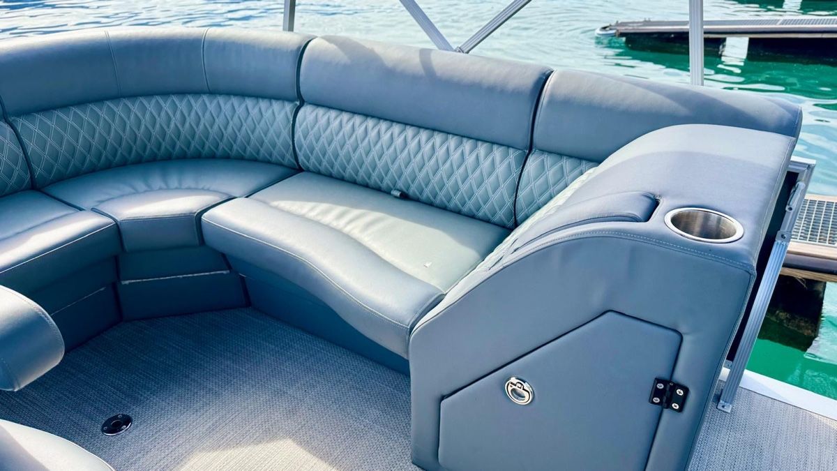 Barche: Pontonboot neu (Partyboot) – Nuovo e nell'imballaggio originale da Deitingen venduto da Deitingen01 1