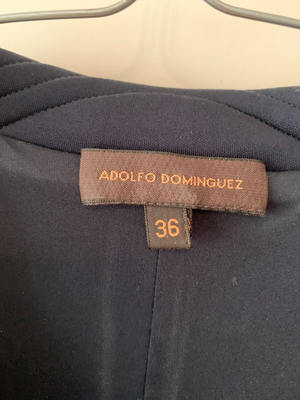 Vestiti: Adolfo Dominguez elegantes sportliches Kleid – Usato da Rüschlikon venduto da Brixen07 2
