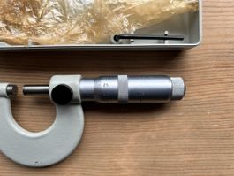 russischer Mikrometer 0-25mm