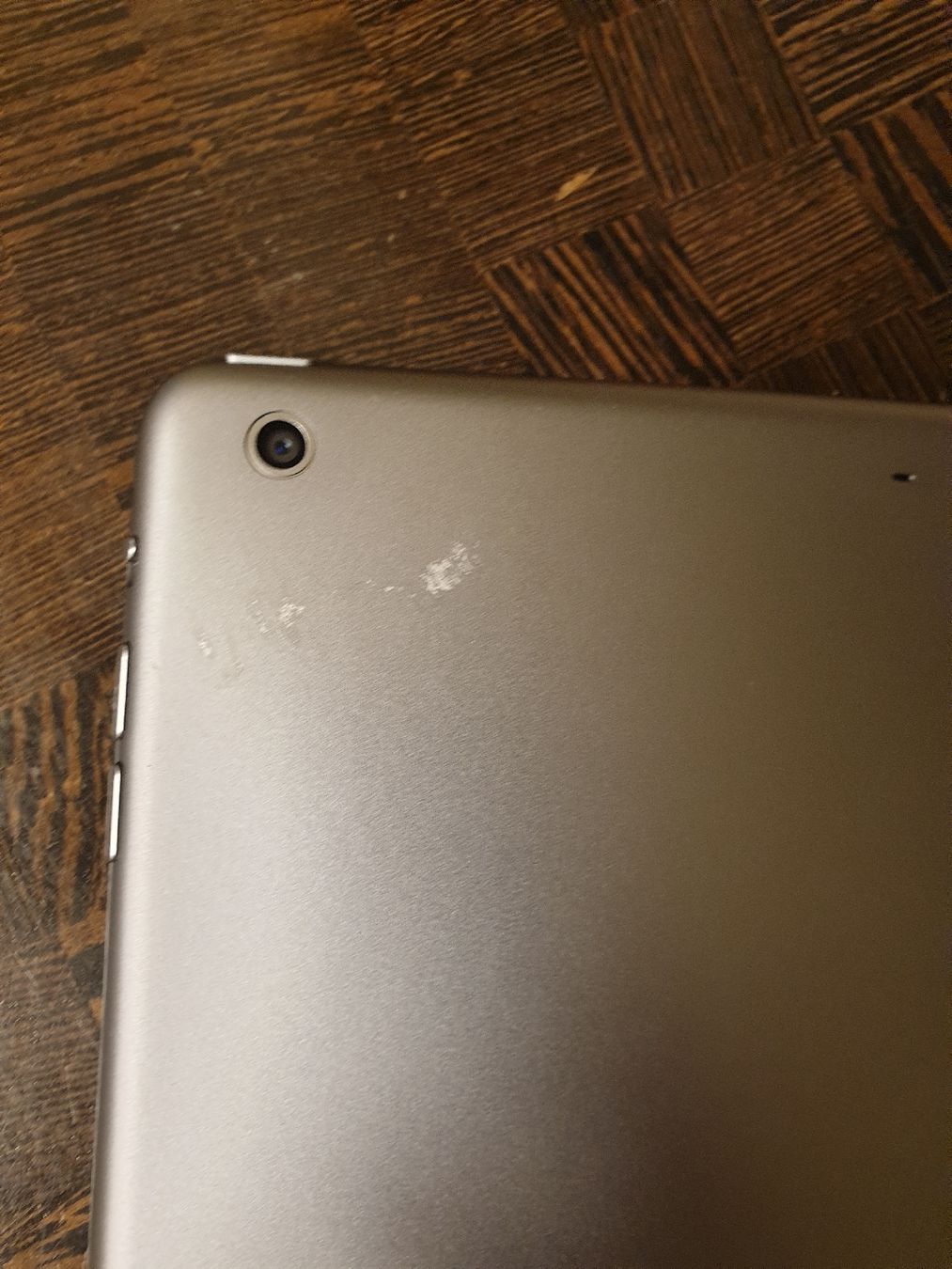 Apple Tablet PC: iPad Air A1474 – Gebraucht aus Ittigen von Ziok187 5
