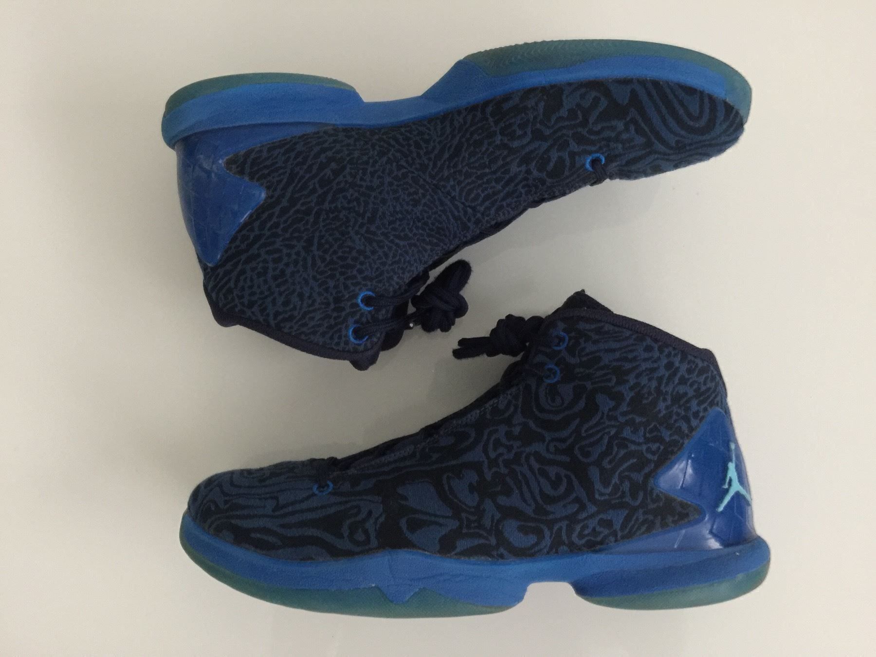 Jordan Herrenschuhe: NIKE JORDAN Super Fly Sneakers / Schuhe – Gebraucht aus Mülenen von CreativeSolutions 1