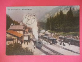 Ansichtkarte Brünig -  Bahnhof-Buffet, gel.1911 - belebt