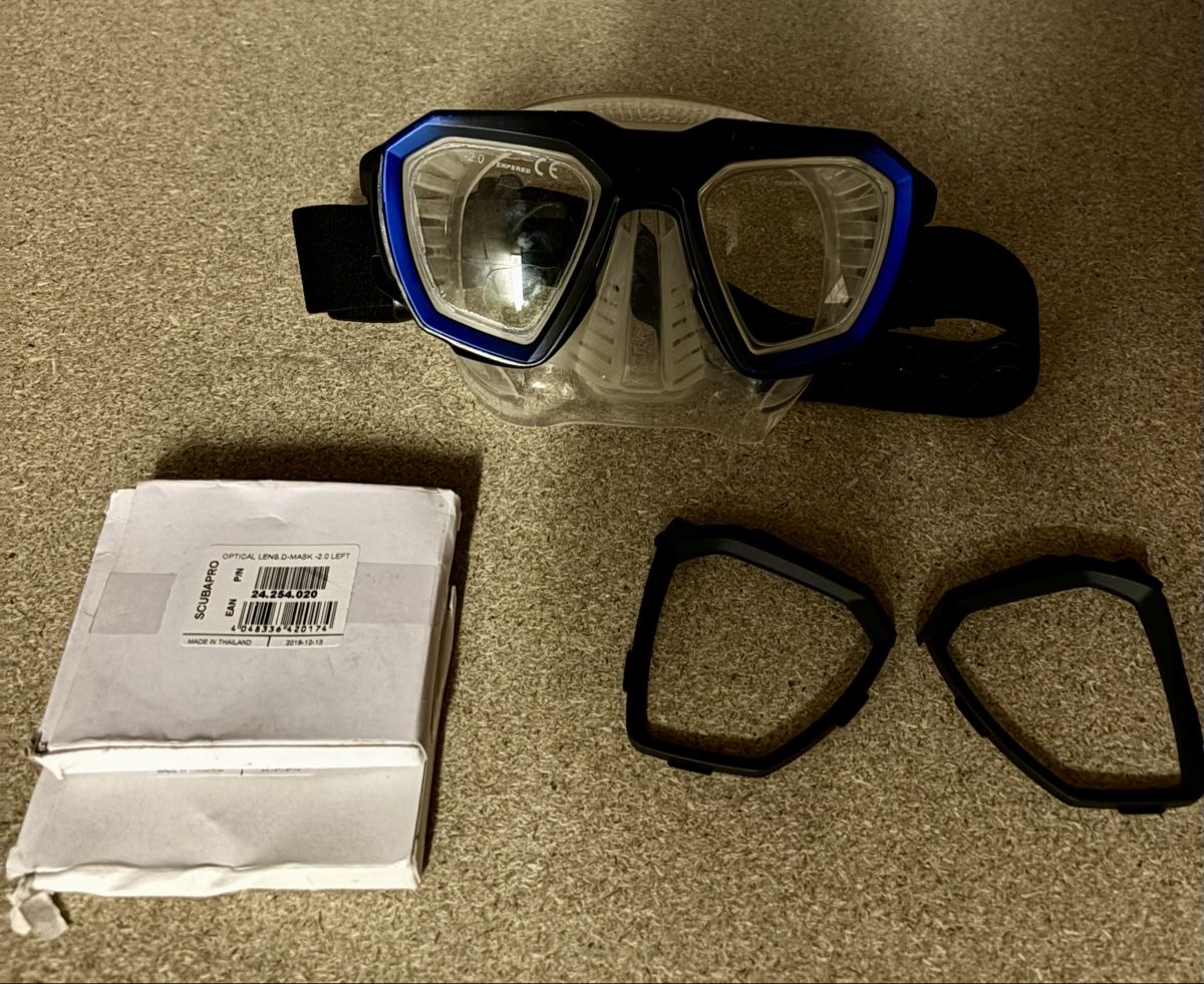 Scubapro Pinne, Maschere & Boccagli: Scubapro D-Mask – Usato da Bettwiesen venduto da wombat90