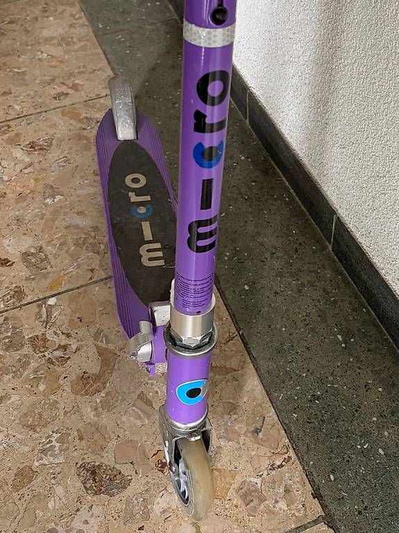 Kickboard: Trotti Micro Sprite Violett – Usato da Binningen venduto da dia-17 1